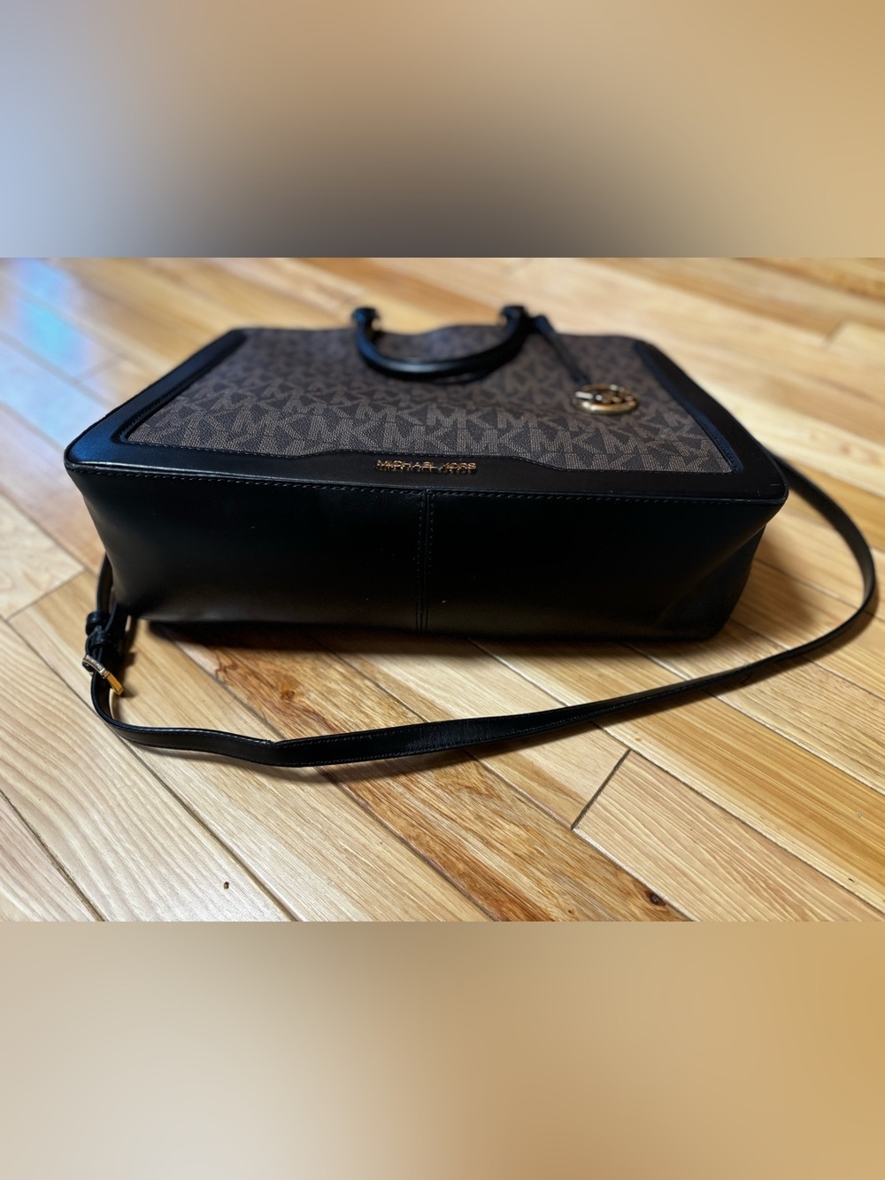 Michael Kors Brown and Black MK Logo Satchel - Picture 2 of 8
